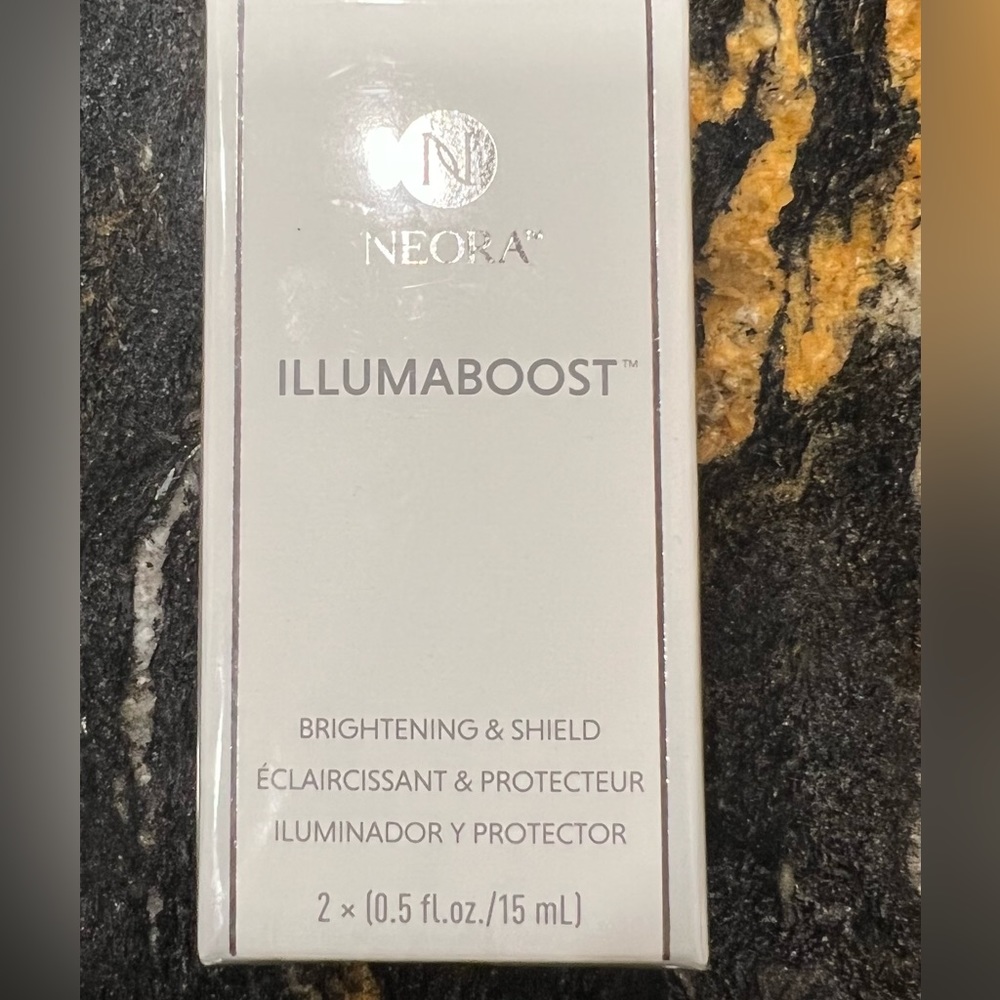 COPY - COPY - IllumaBoost™
Brightening Vitamin C Serum